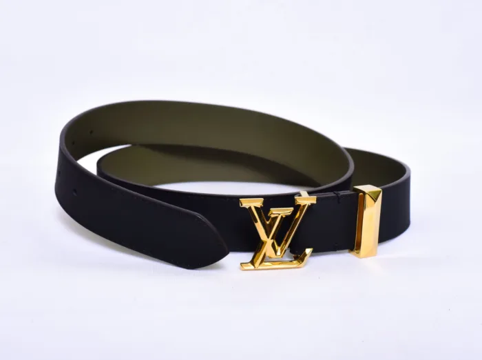 Louis.Vuitton Golden Logo Black Belt - Image 3