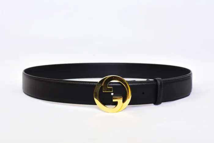 Gucci Golden Logo Black Belt - Image 3